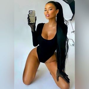 Square neckline bodysuit